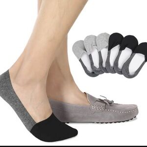 Women's No-Show Socks - Black and Gray